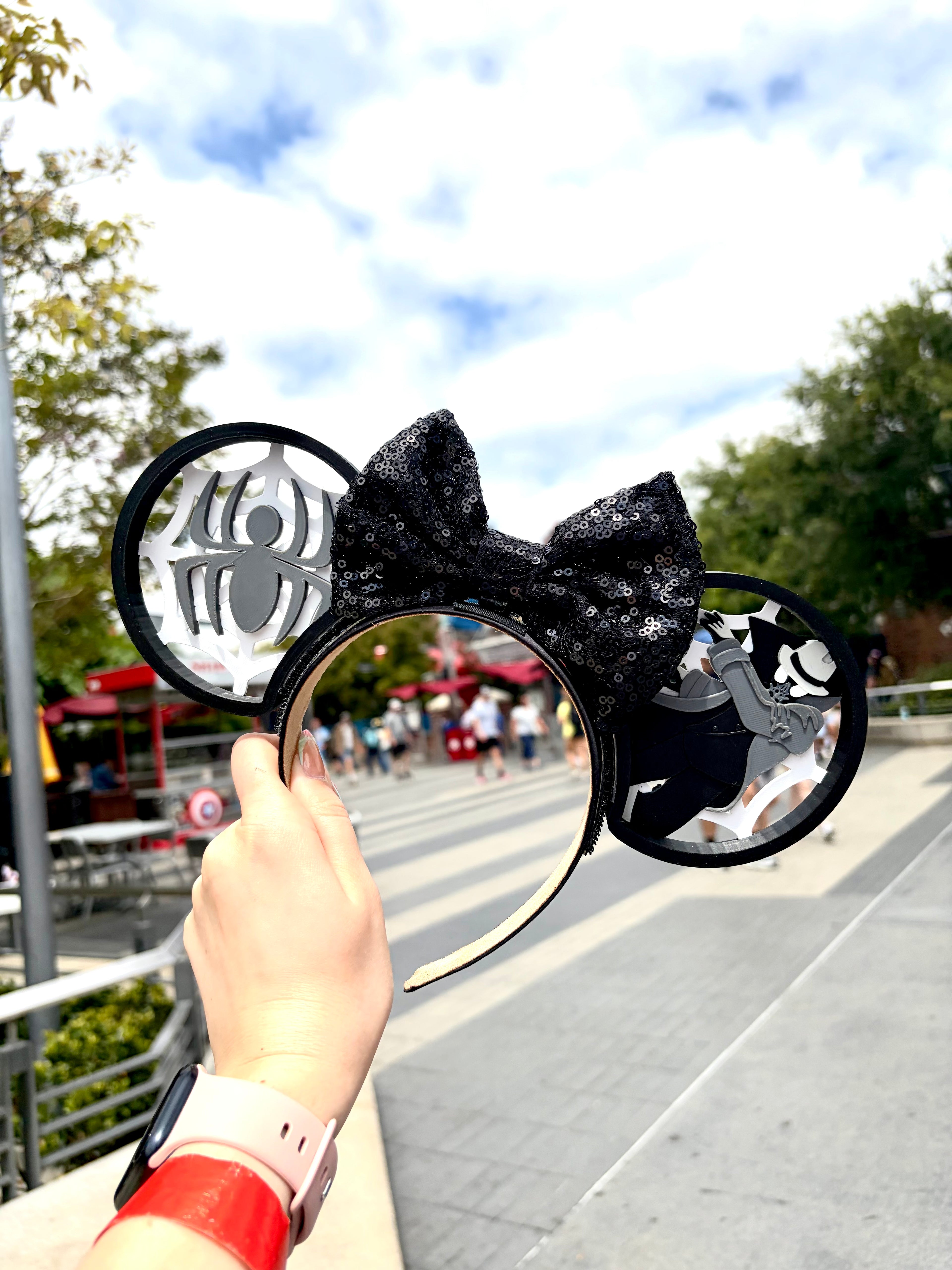 Black & White Spider Ears