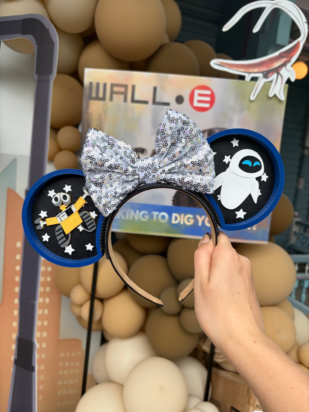Hello Robot Ears