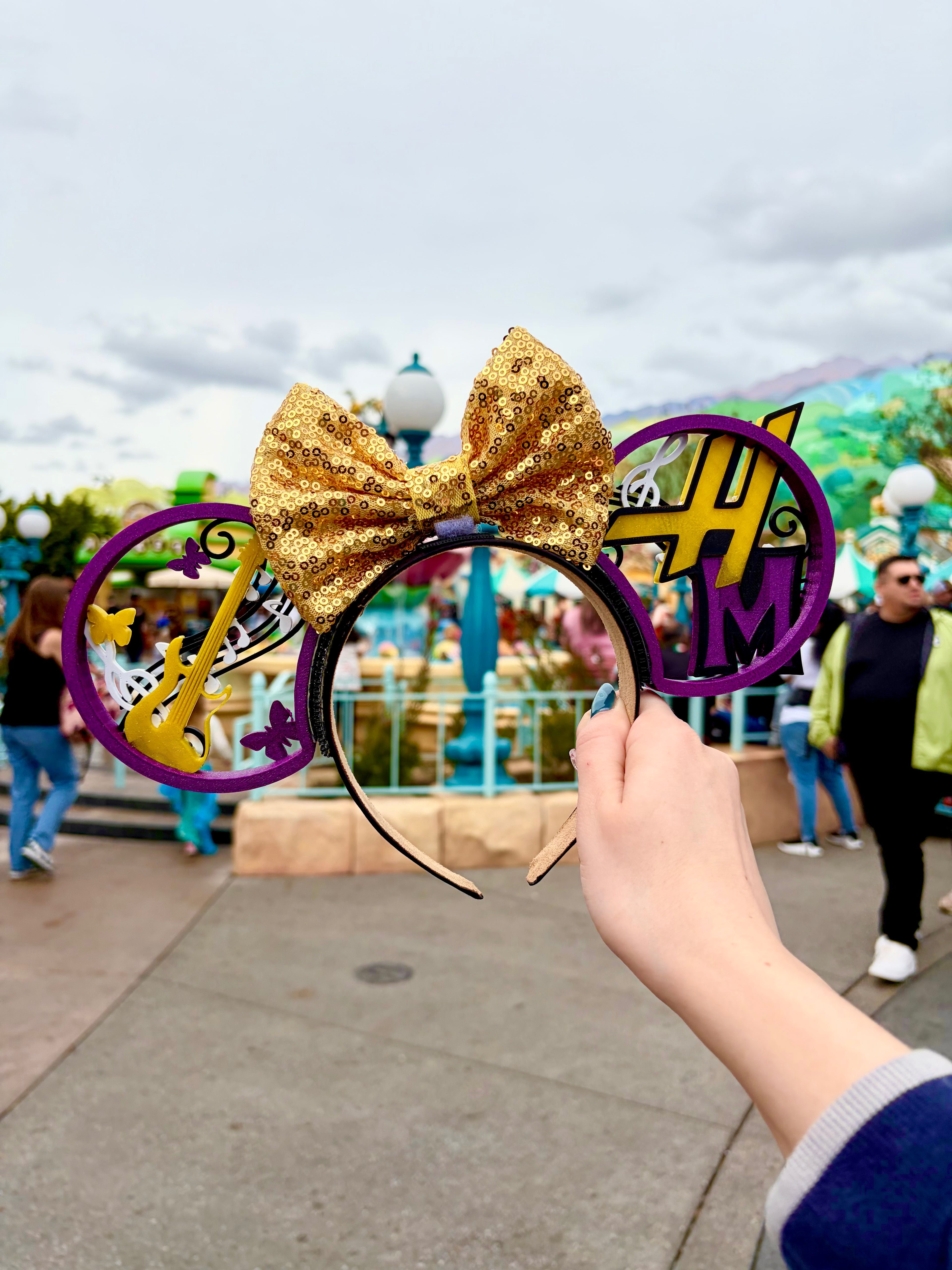 (PREORDER) Rock Star Ears